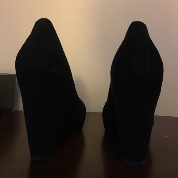 MIA Ivette Wedges - Black - WORN ONCE - Picture 7 of 8